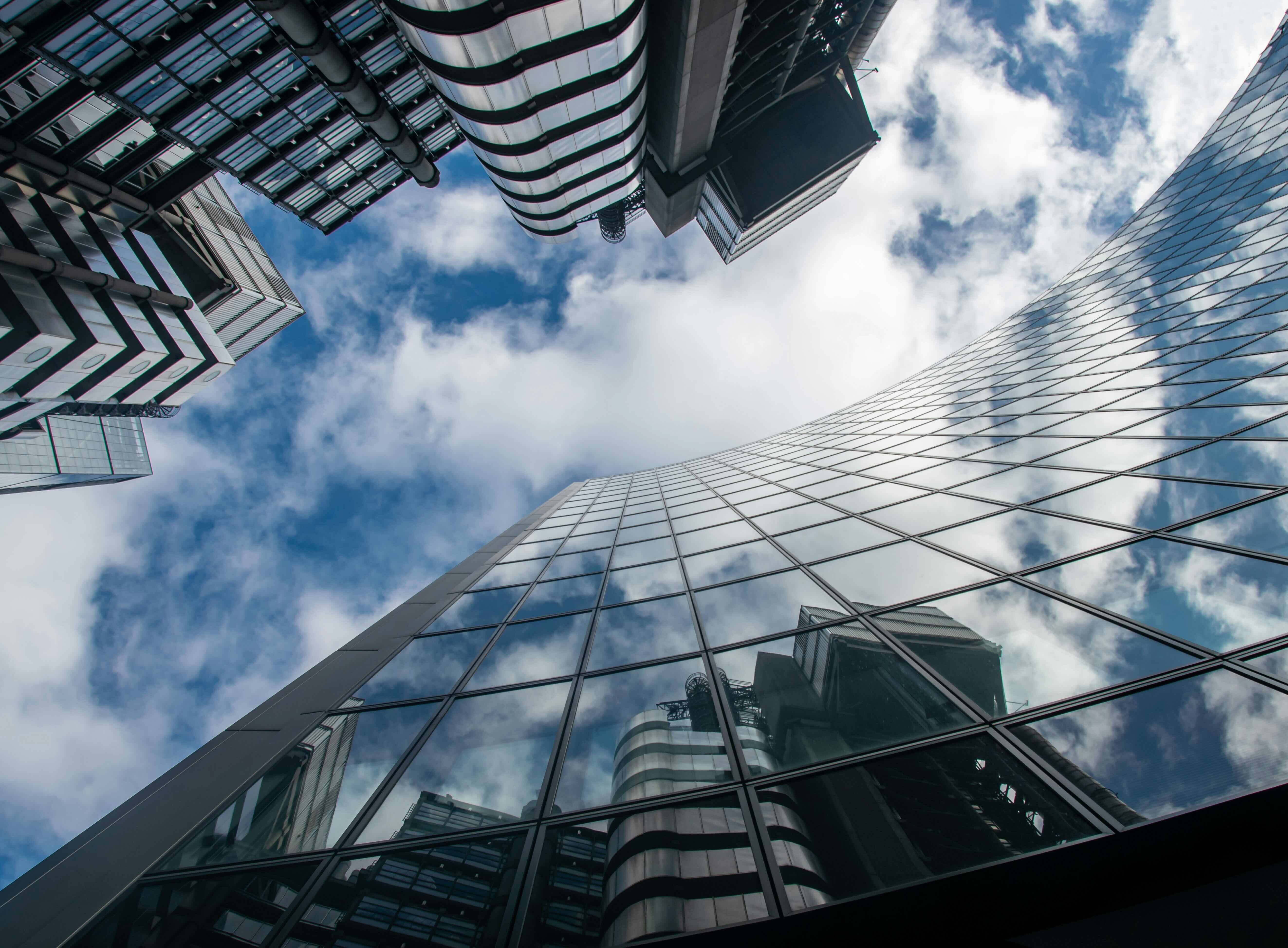 How to Invest in Commercial Spaces for Rent in London